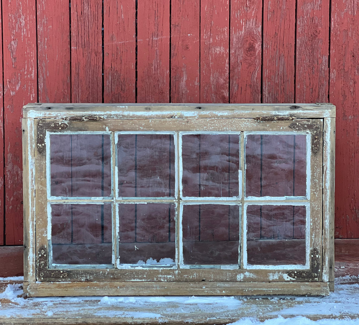 Fönster med karm 100x61