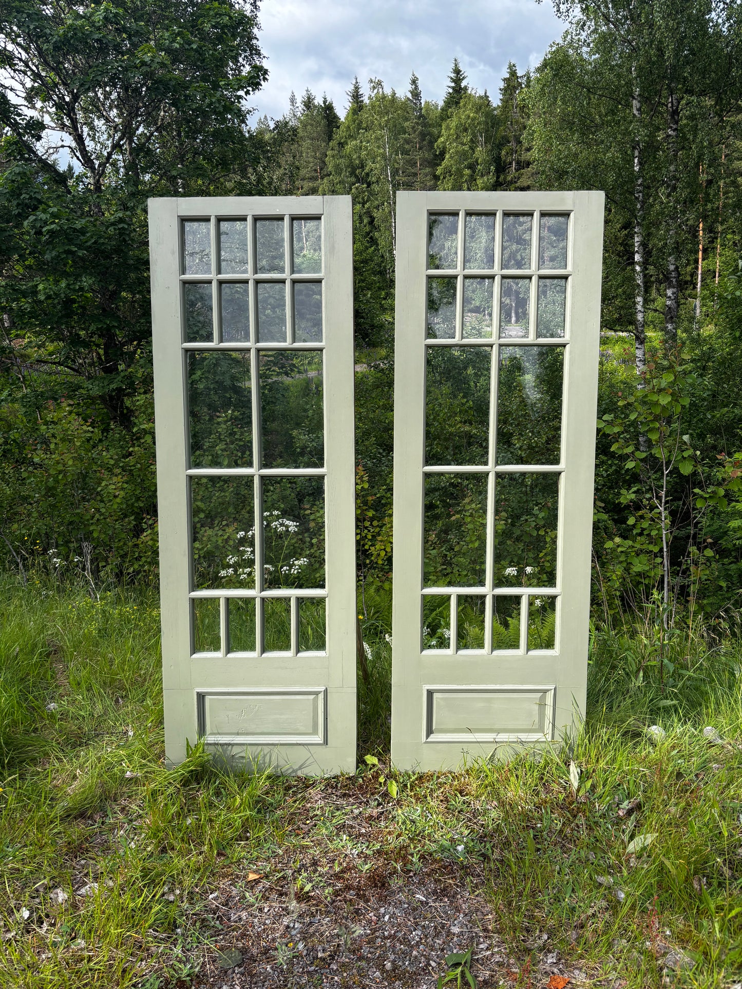 Dörrblad med glas. 64,5x190