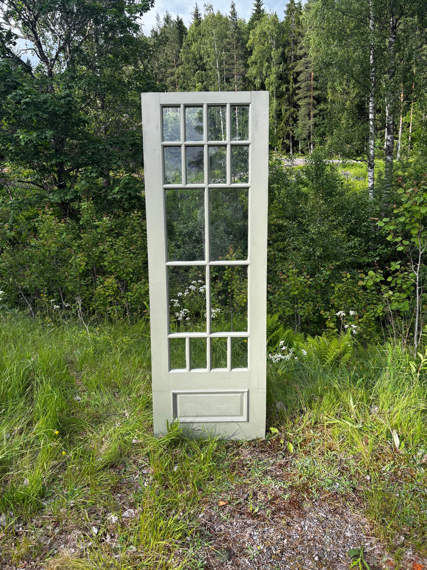 Dörrblad med glas. 64,5x190